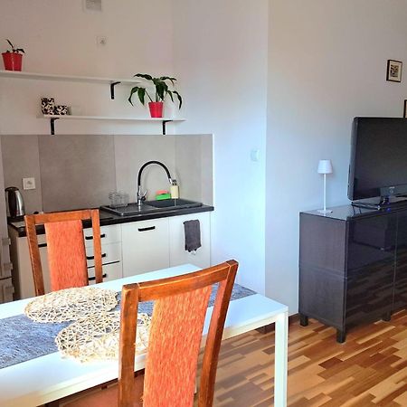 Stronska Apartment Wroclaw Bagian luar foto